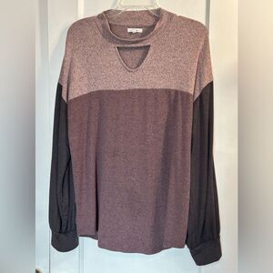 Maurice Long Sleeve Top Cut Out Neckline XL Purple Tone Pre Owned